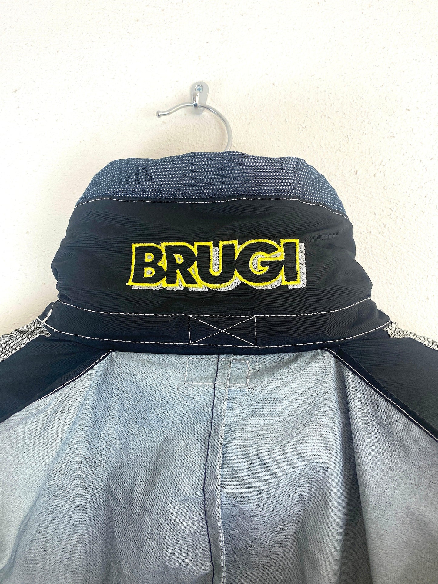 Brugi Slow-Motion retro 90's skipak