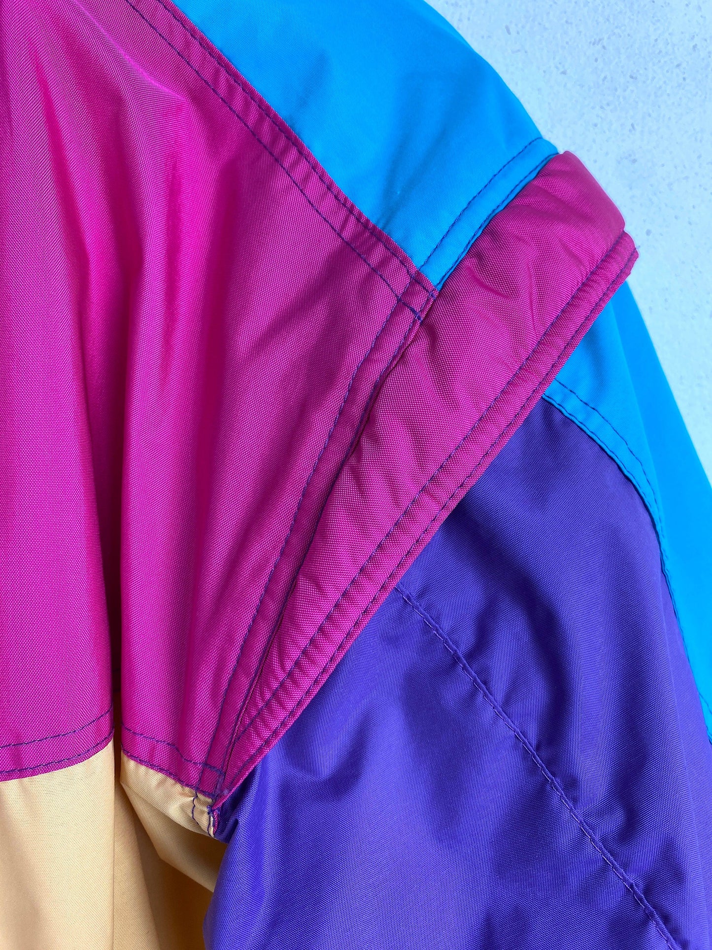 Gigi Rizzi retro 90's skipak colorblocking - vintageskipakkennl