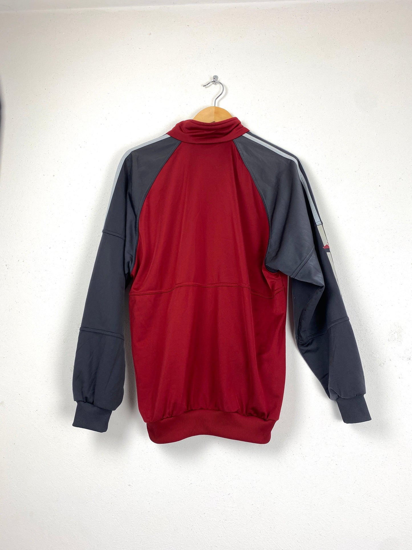 Adidas trainingsjasje rood grijs - vintageskipakkennl